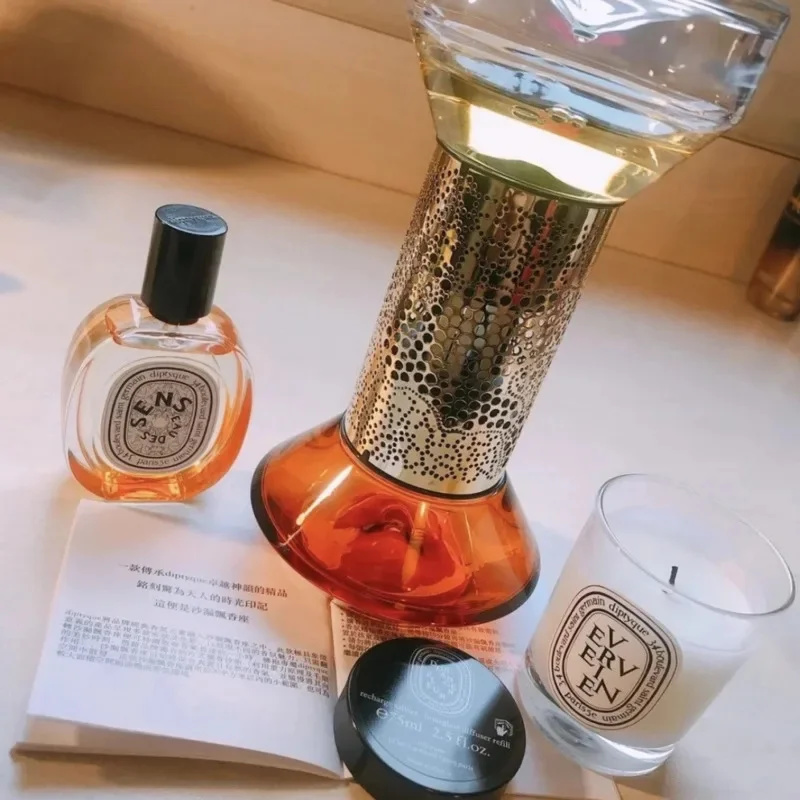 น้ำหอมปรับอากาศ Diptyque Hourg - Home Fragrance Brand บทวิจารณ์และราคา