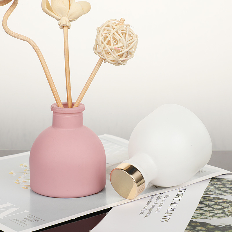 1 PC 50ml สีชมพู/สีขาว/สีเหลือ - Home Fragrance Bottle บทวิจารณ์และราคา